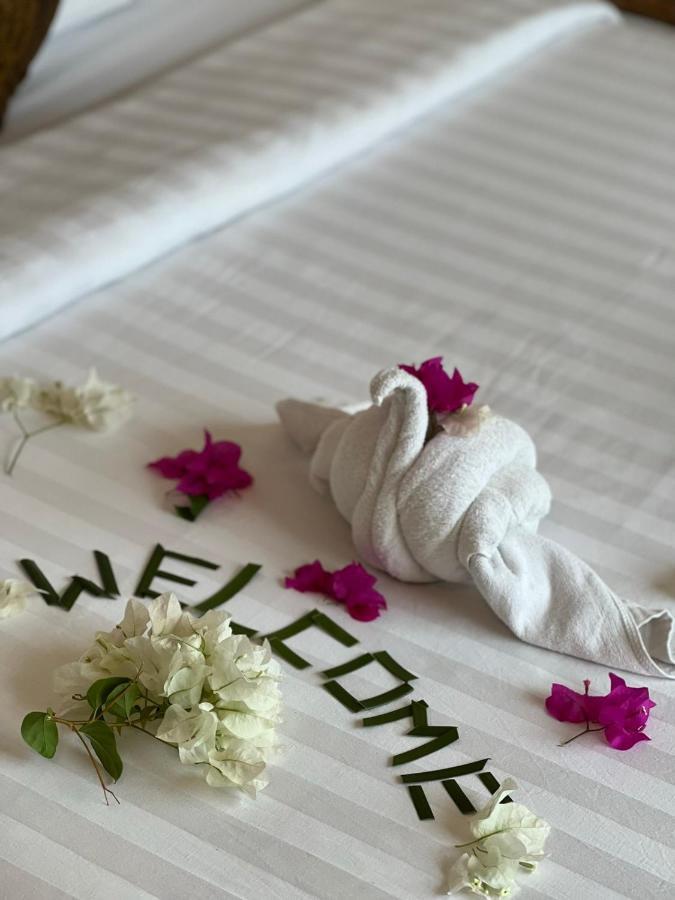 Leisure Boutique Maafushi 维尼家 Hotel Bagian luar foto