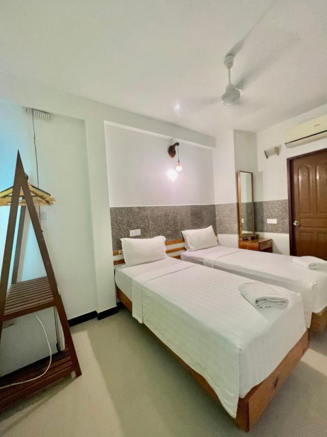 Leisure Boutique Maafushi 维尼家 Hotel Bagian luar foto